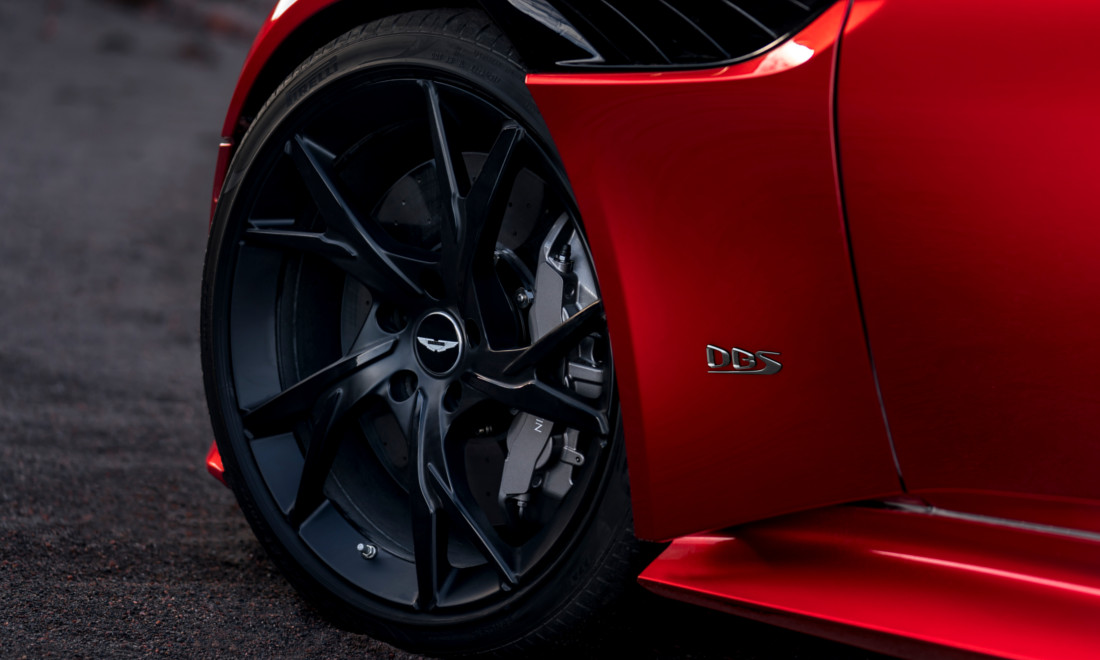 Aston-Martin-DBS-Superleggera-8