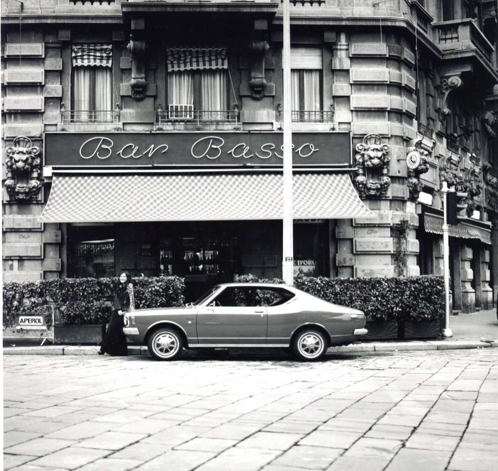 1972 - Auto Toyota con modella