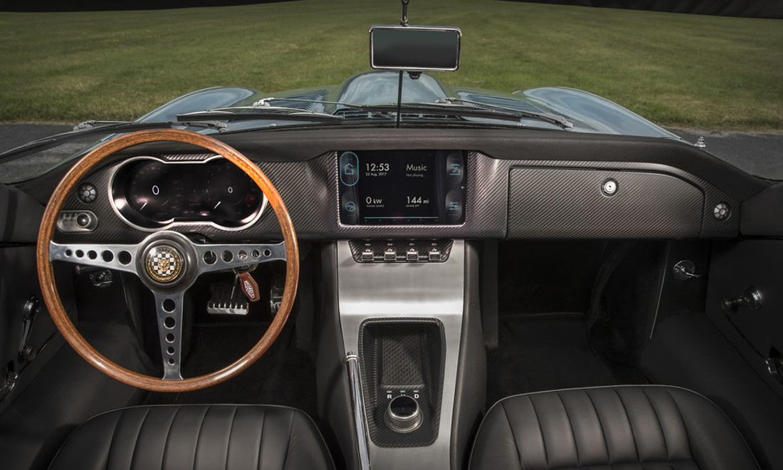 Jaguar-E-Type-Zero-10