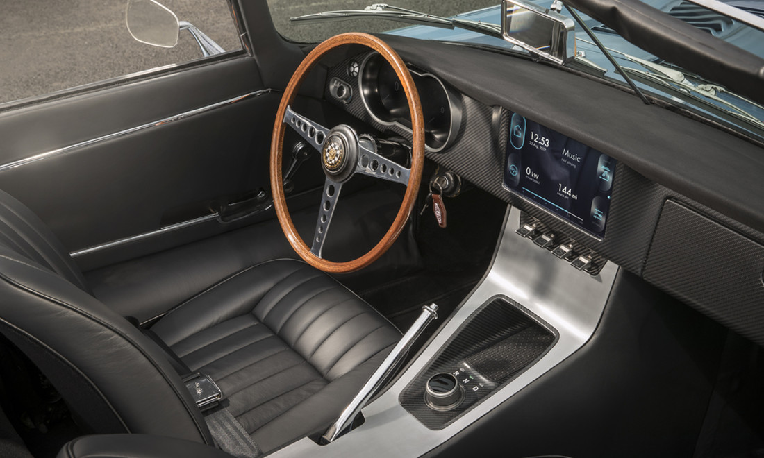 Jaguar-E-Type-Zero-9