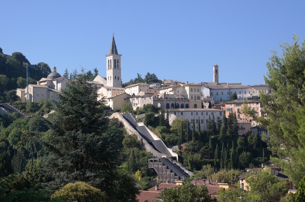 15 Spoleto Veduta_sul_Duomo