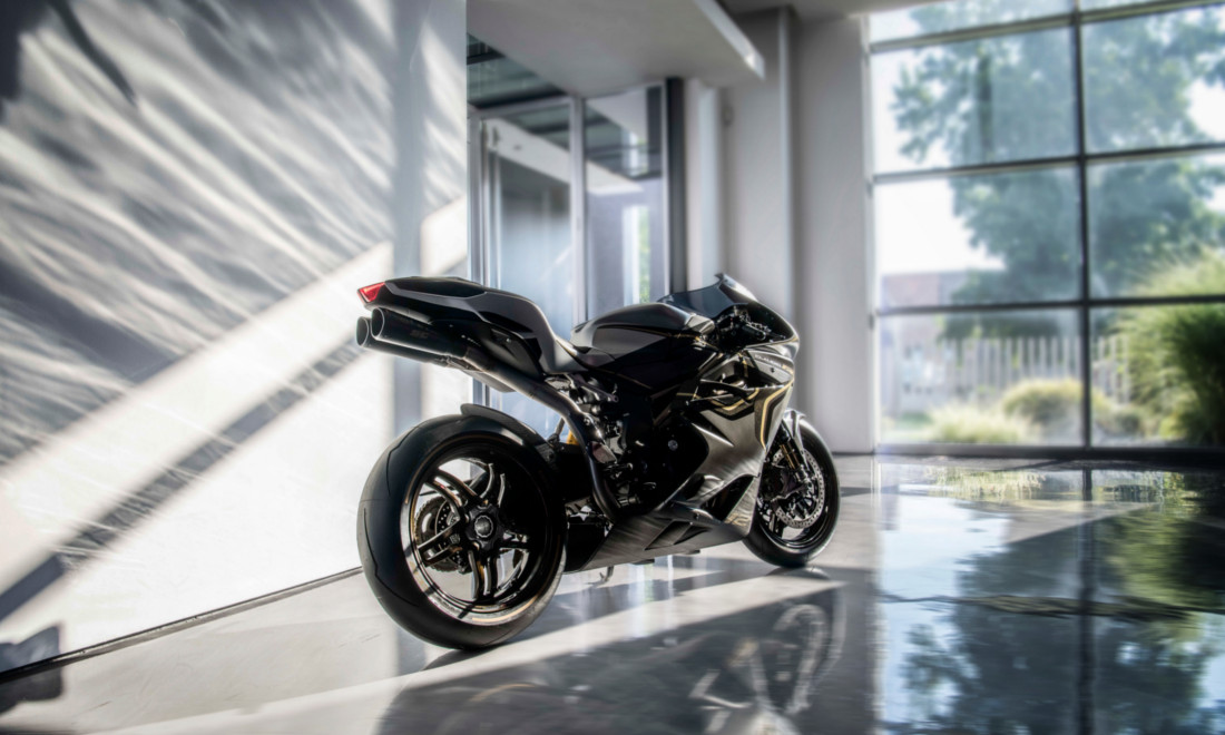 MV-Agusta-F4-Claudio-2