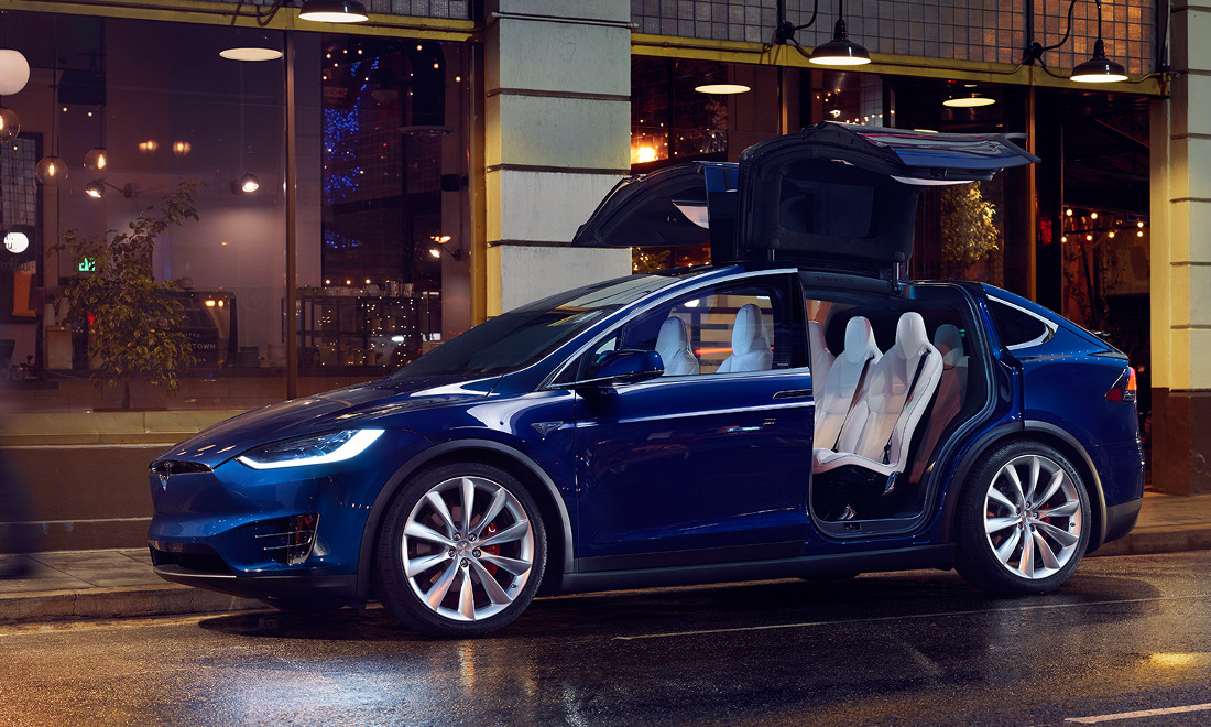 Tesla-Model-X-2