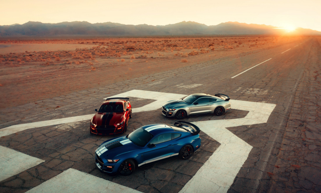 Ford-Mustang-Shelby-GT500-2
