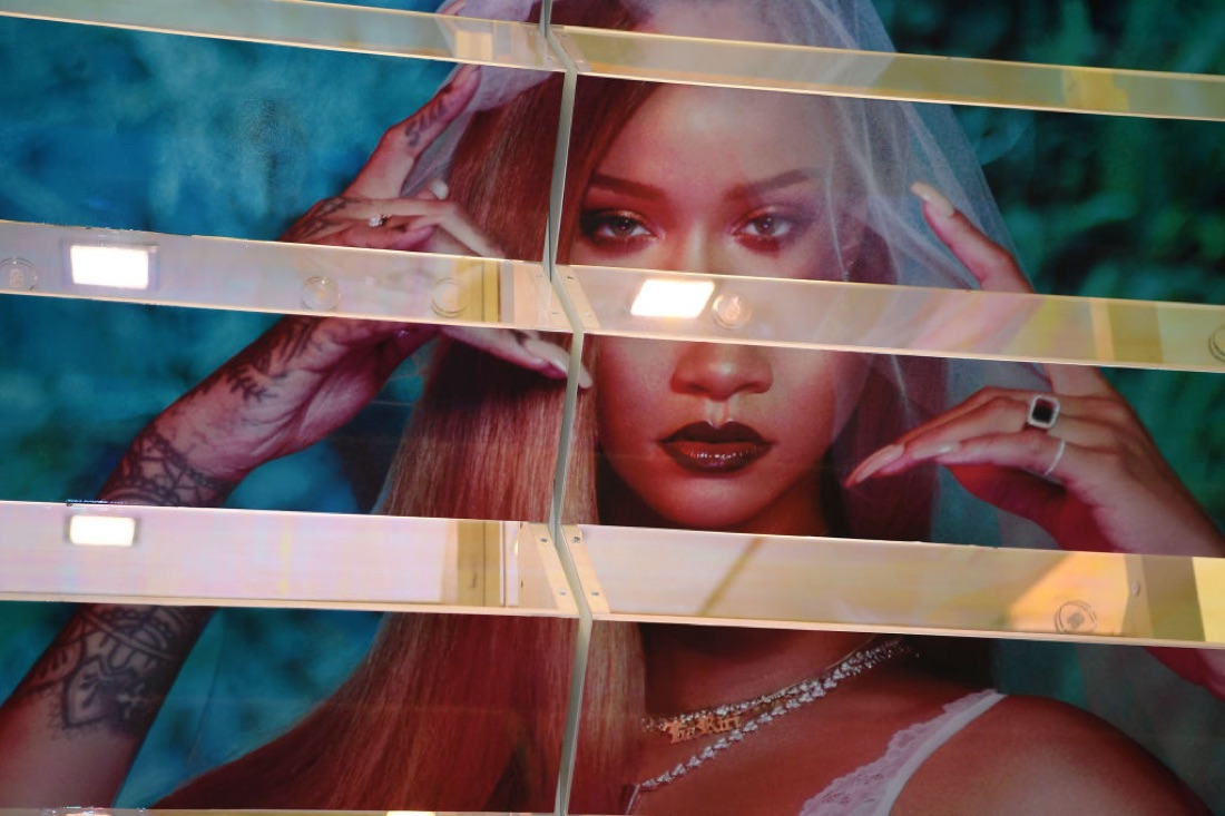 Savage X Fenty-Rihanna