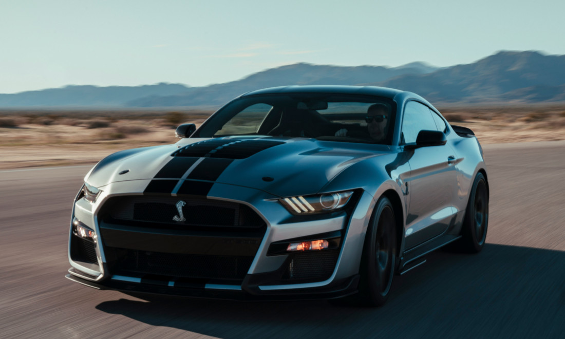 7-Ford-Mustang-Shelby-GT500