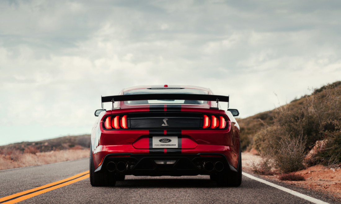 8-Ford-Mustang-Shelby-GT500