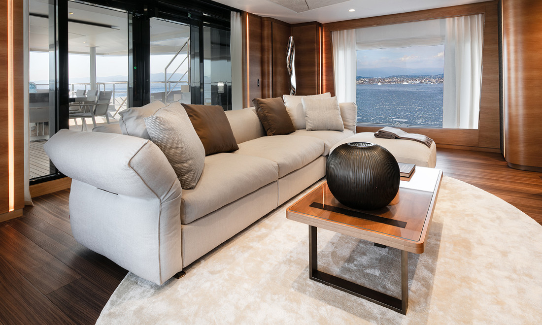 Baglietto-Silver-Fox-3