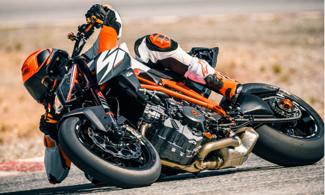 KTM-1290-Super-Duke-R-1