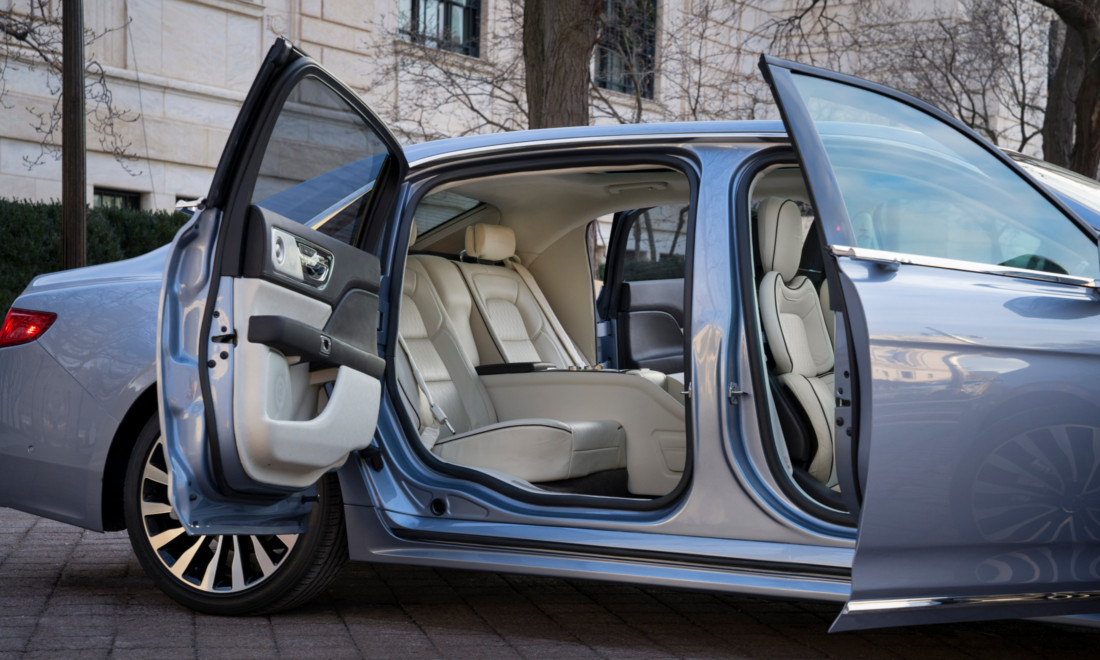 Lincoln-Continental-Coach-Door-Edition-7