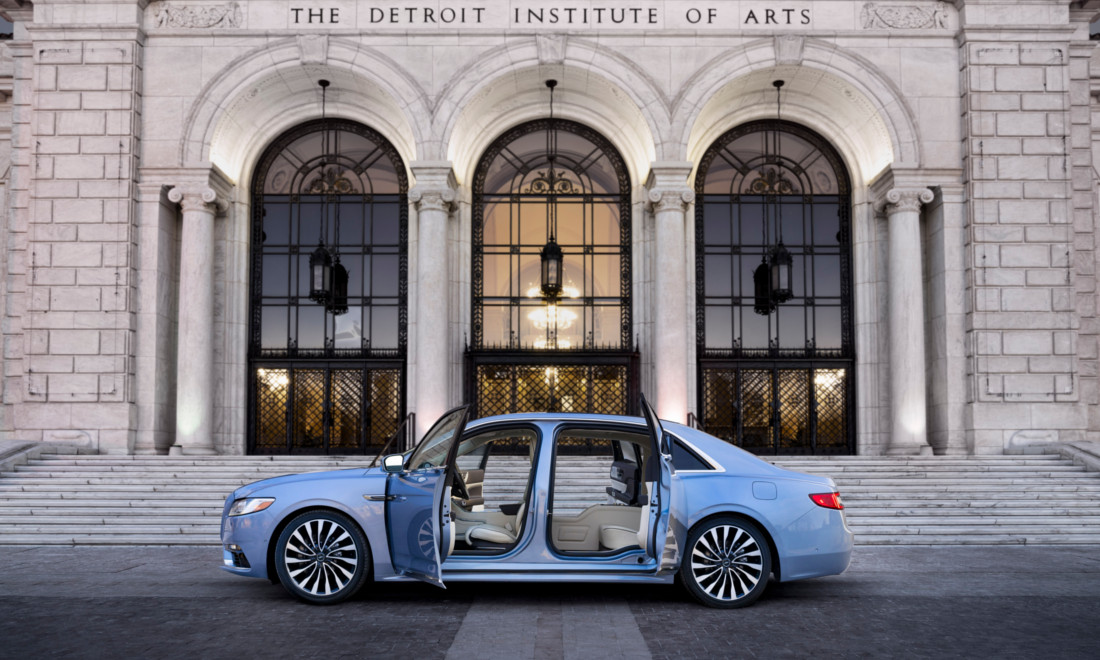 Lincoln-Continental-Coach-Door-Edition-9