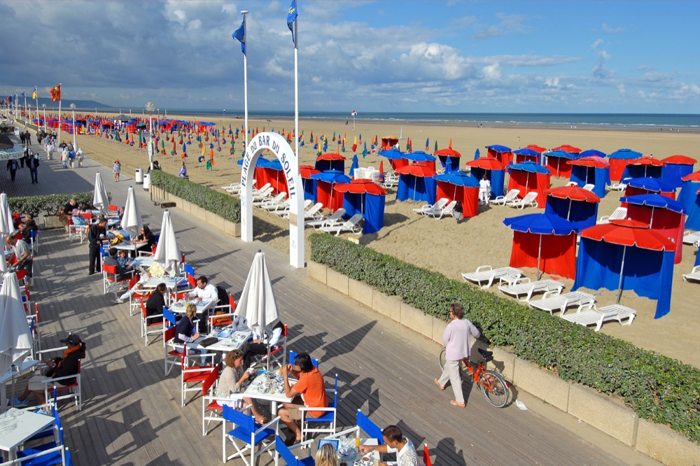 9 Plage 20 - Les Planches 9 Plage 20 - Les Planches