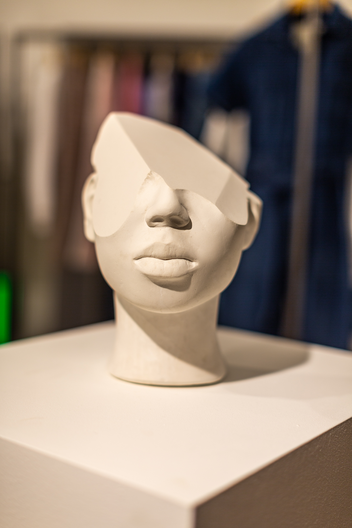 T_YONG__CHUNG_Shopie