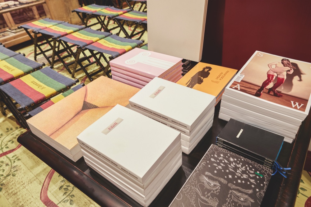 _ALK1407_100_0000_Light