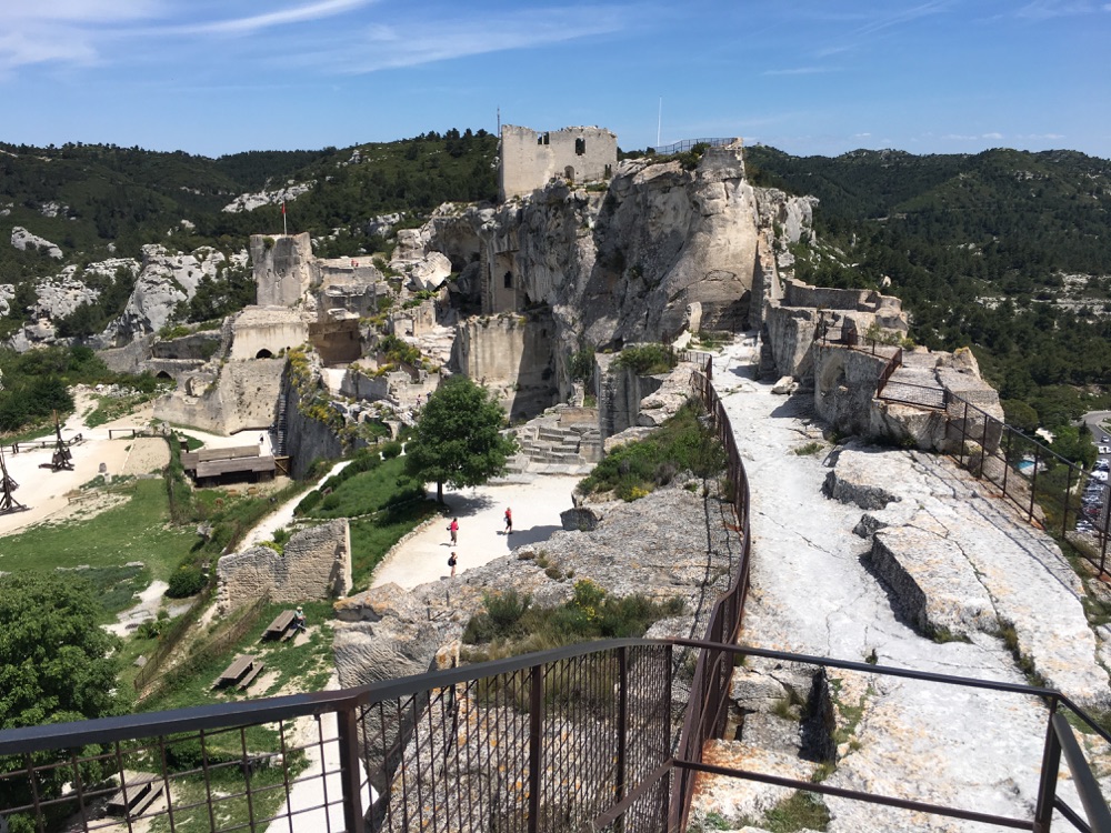 9 Les Baux-de-Provence