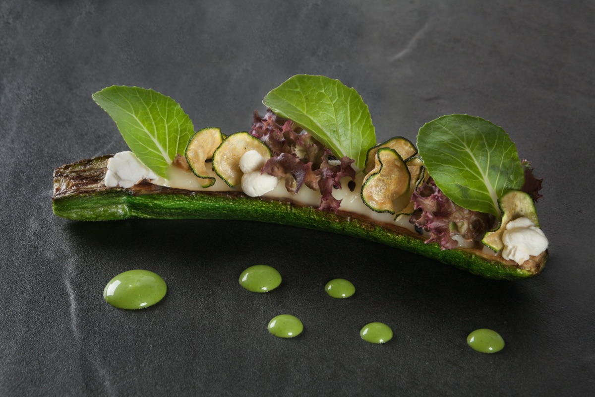 Zucchina, pastinaca e acetosa