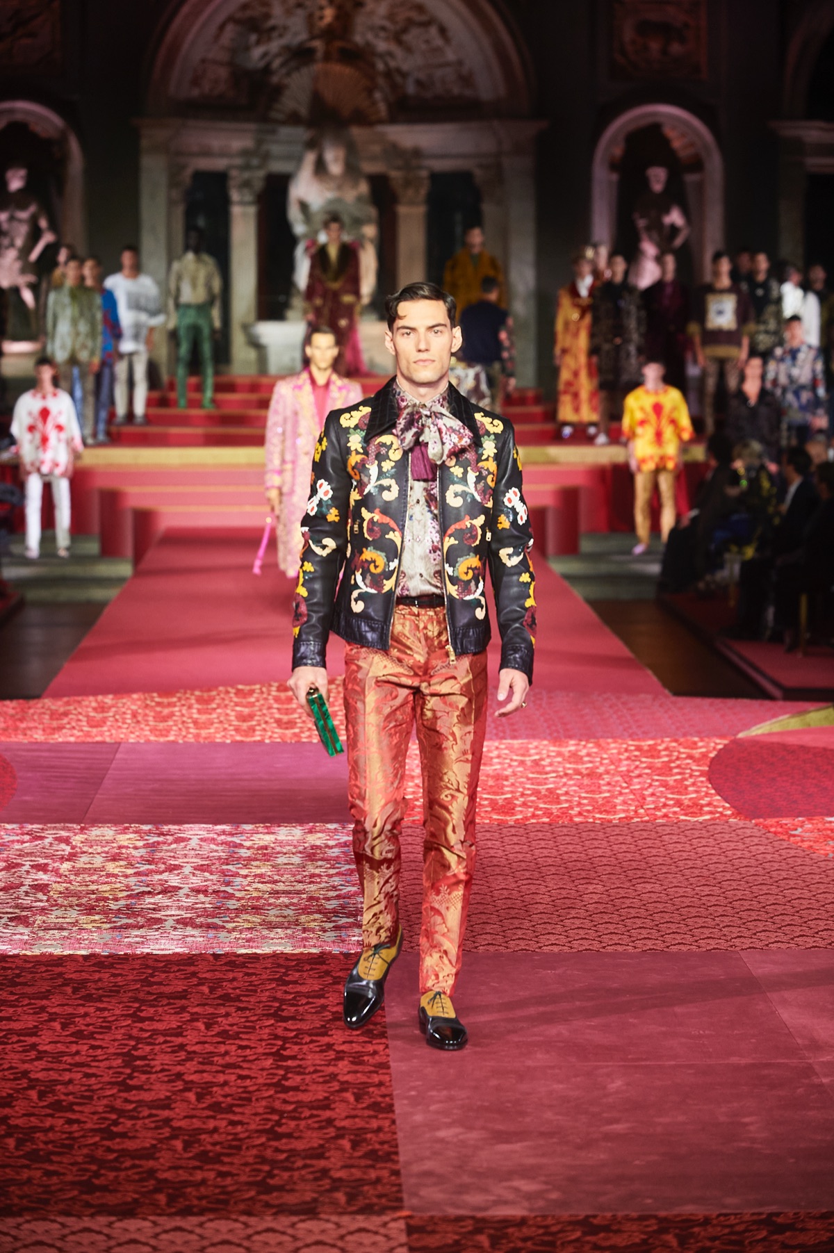 Dolce&Gabbana_AltaSartoria_FIrenze2020_CATWALK (83)