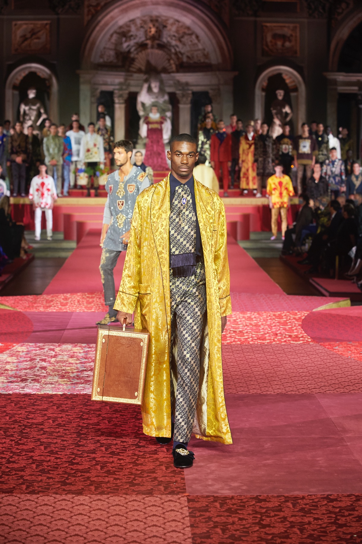 Dolce&Gabbana_AltaSartoria_FIrenze2020_CATWALK (94)