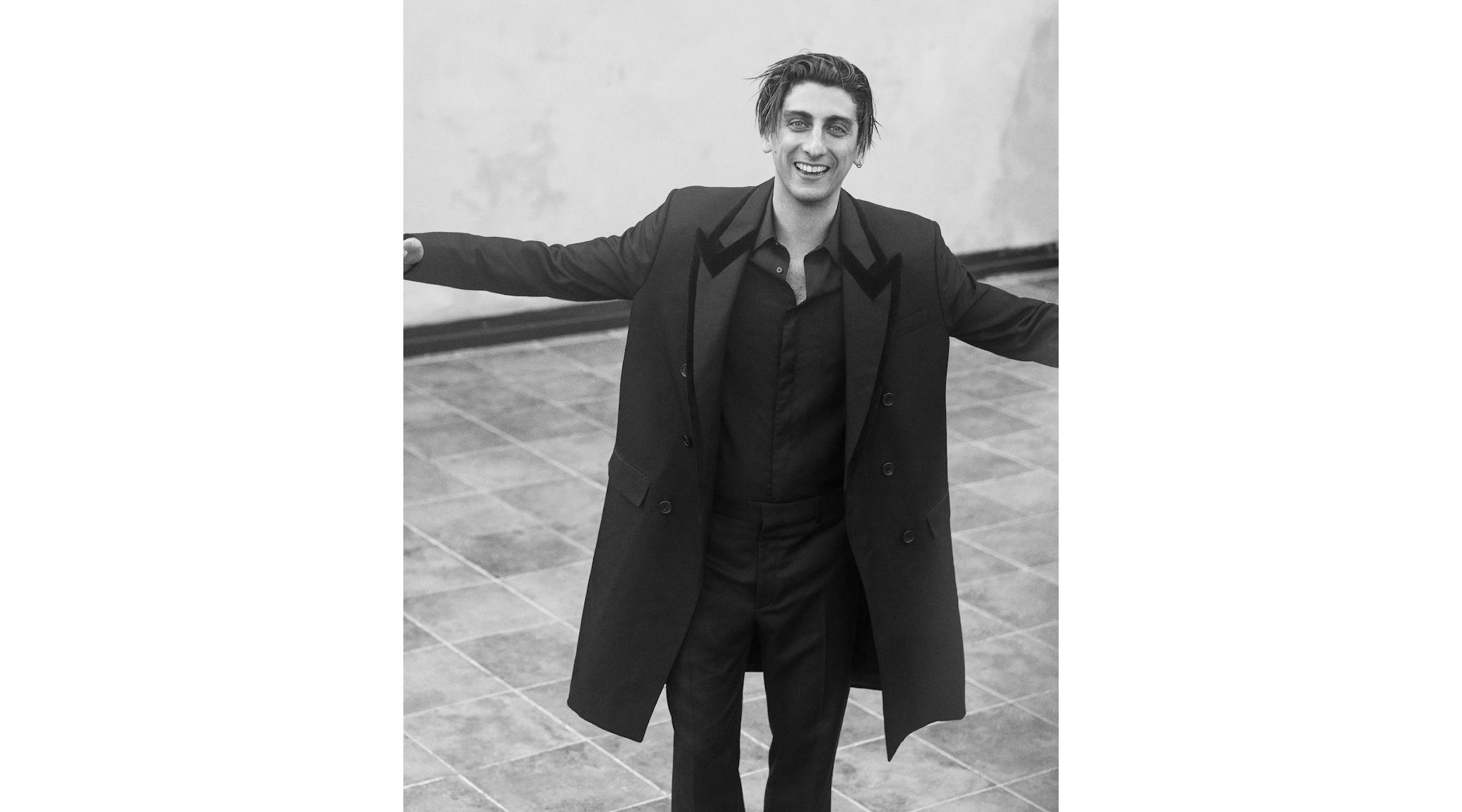 Look: tutto FendiGrooming: Franco Chesse@Freelancer AgencyStyling Assistant: Federica ArcadioLocation: Fiori Artificiali