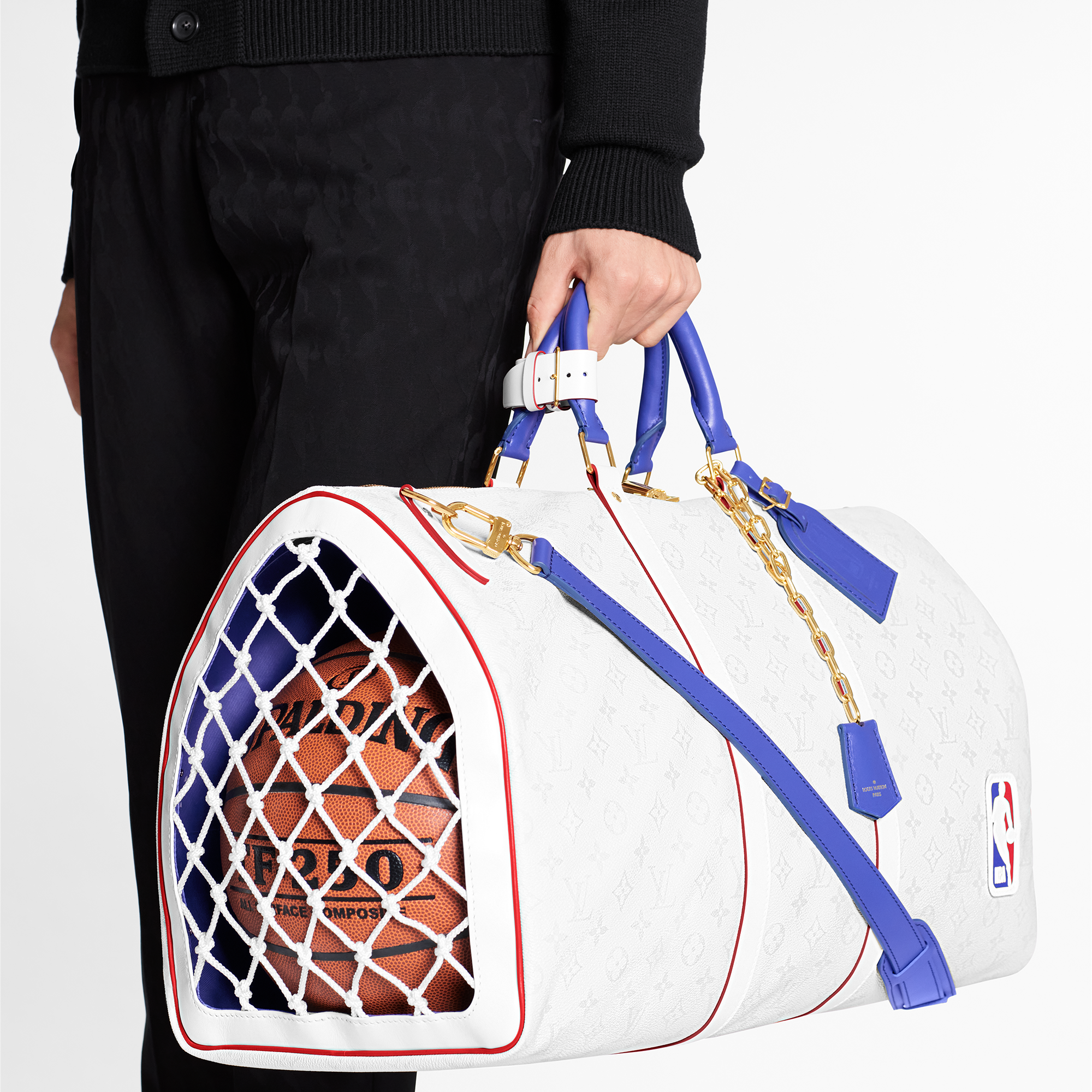 Louis Vuitton presenta la capsule collection LV x NBA - Iconmagazine