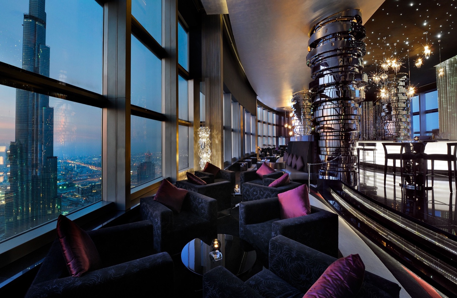 6 Neos Bar_The Address Downtown