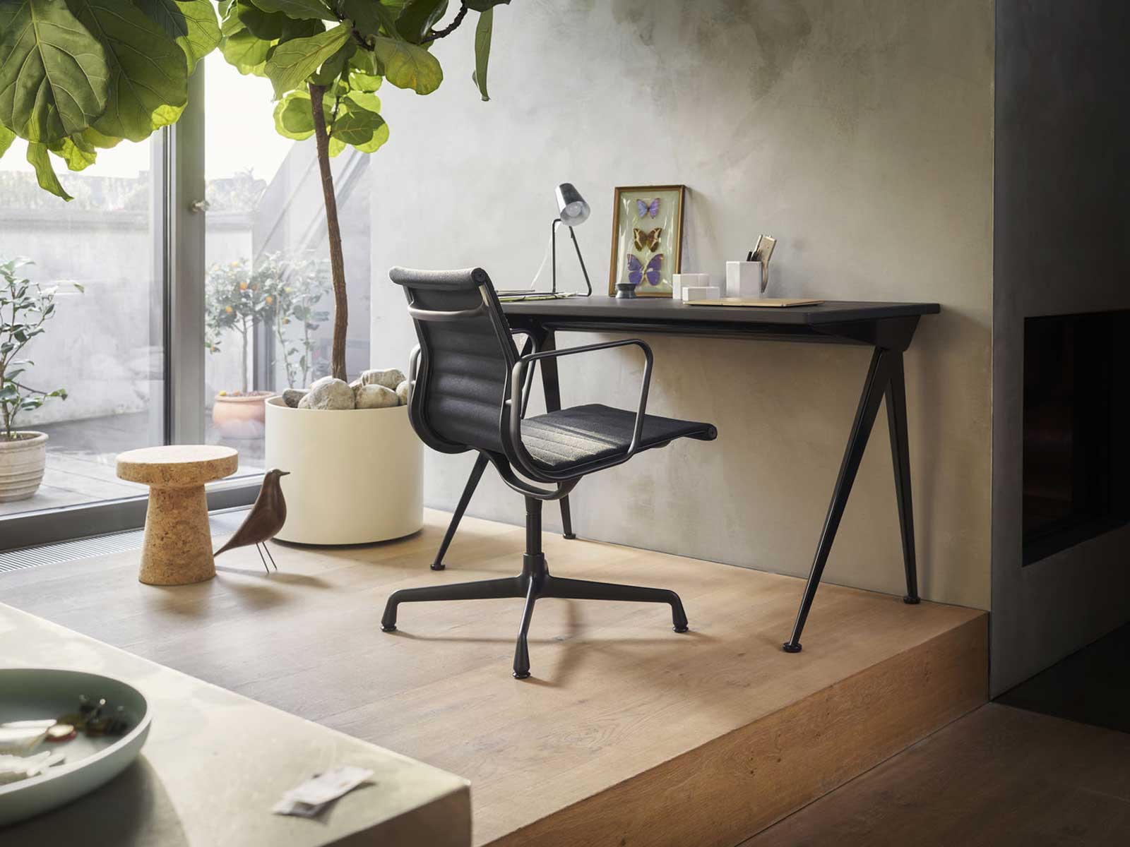 Organizzare l'home office Aluminium Chair EA108 Vitra
