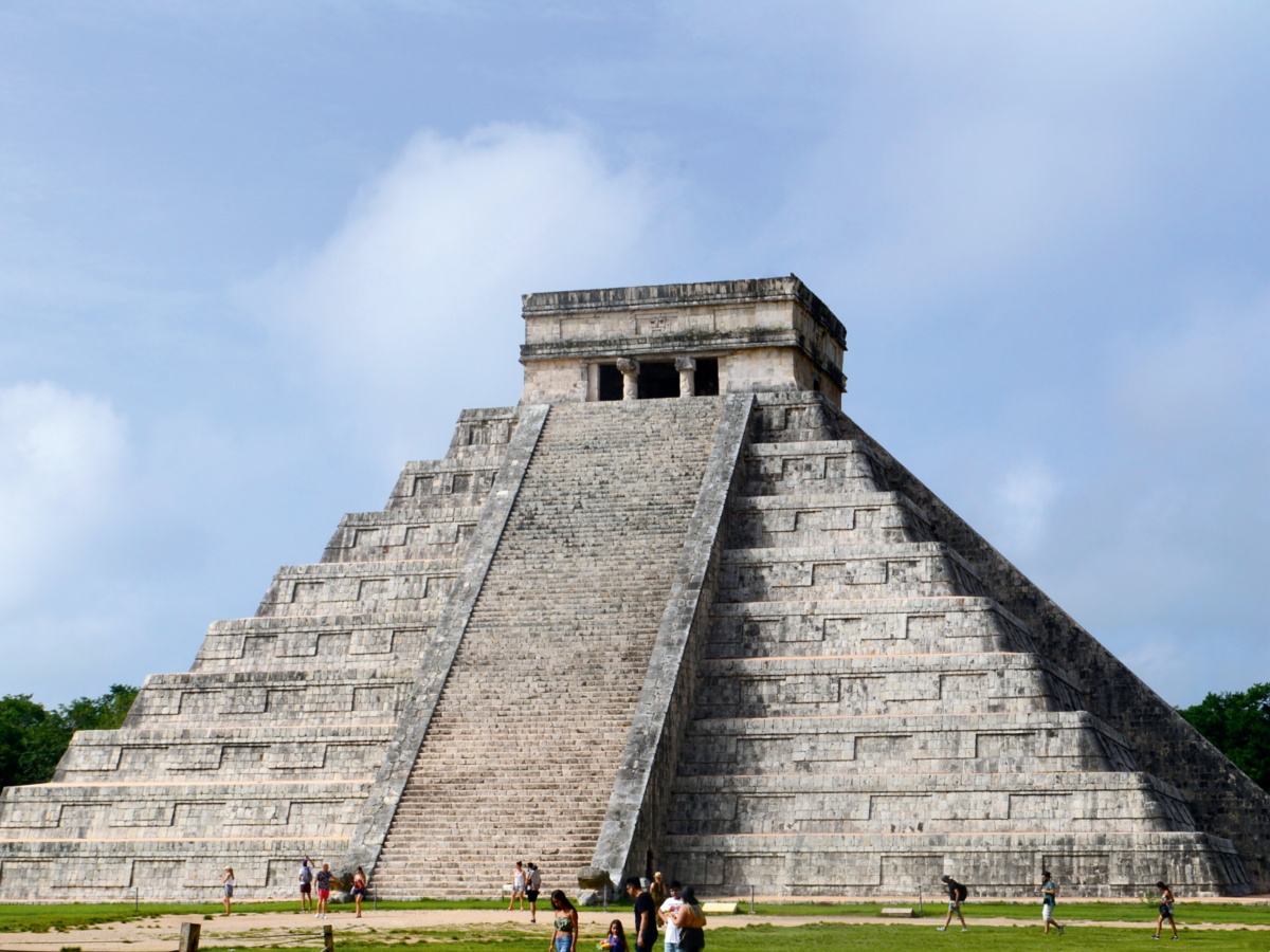 max-bohme-B6ujEHbDzLI-unsplash