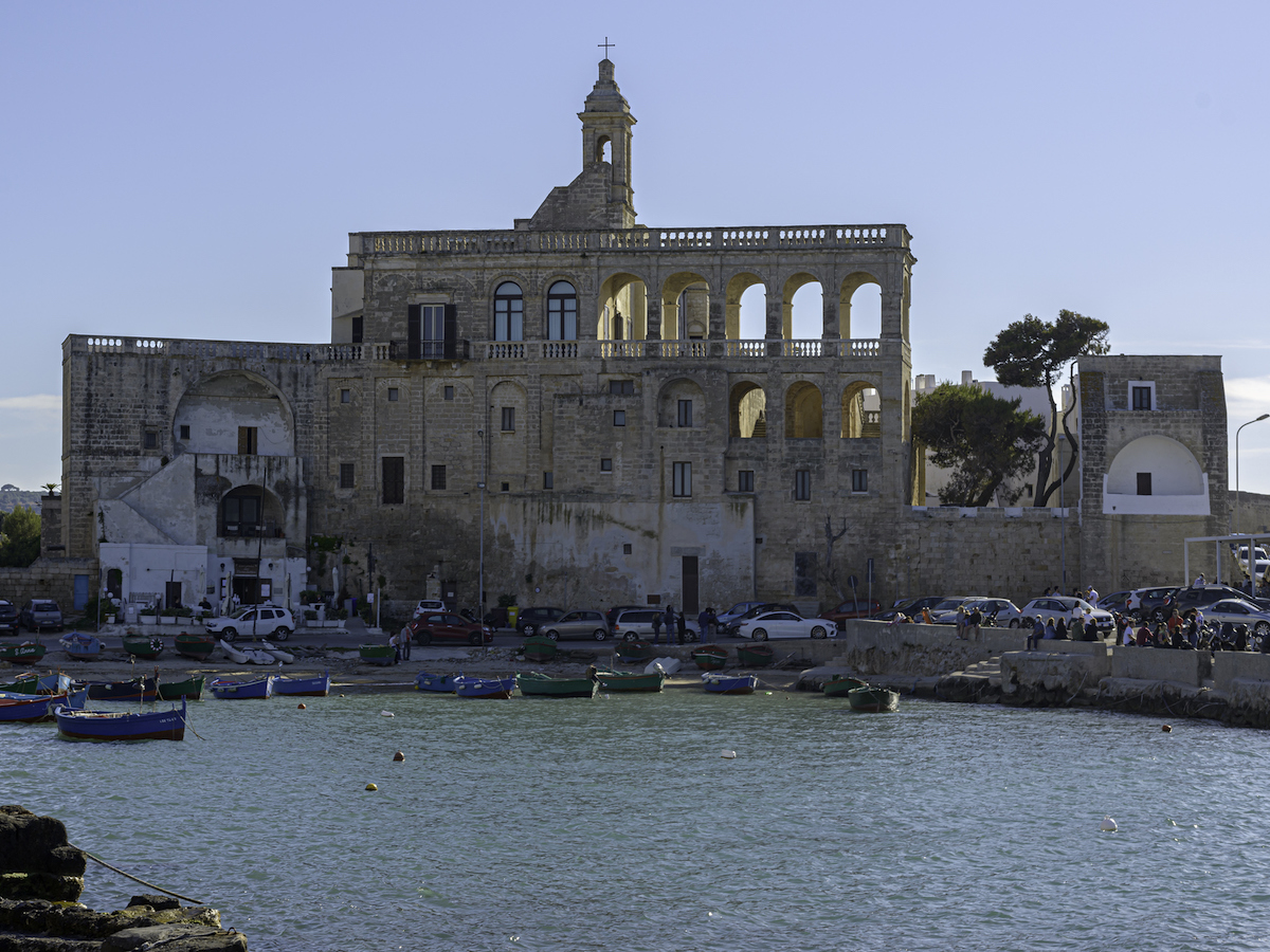 Abbazia di San Vito, Puglia Abbazia di San Vito, Puglia