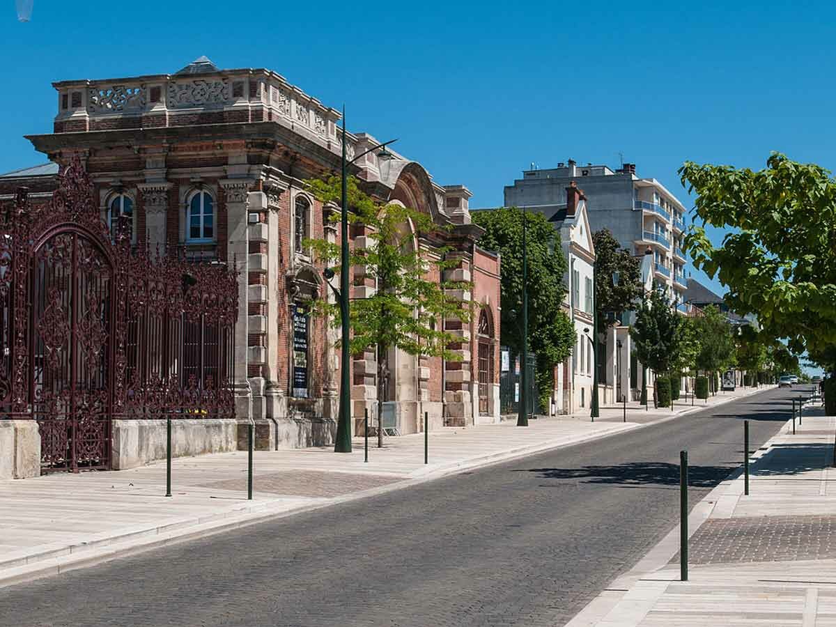 Avenue-De-Champagne-Epernay
