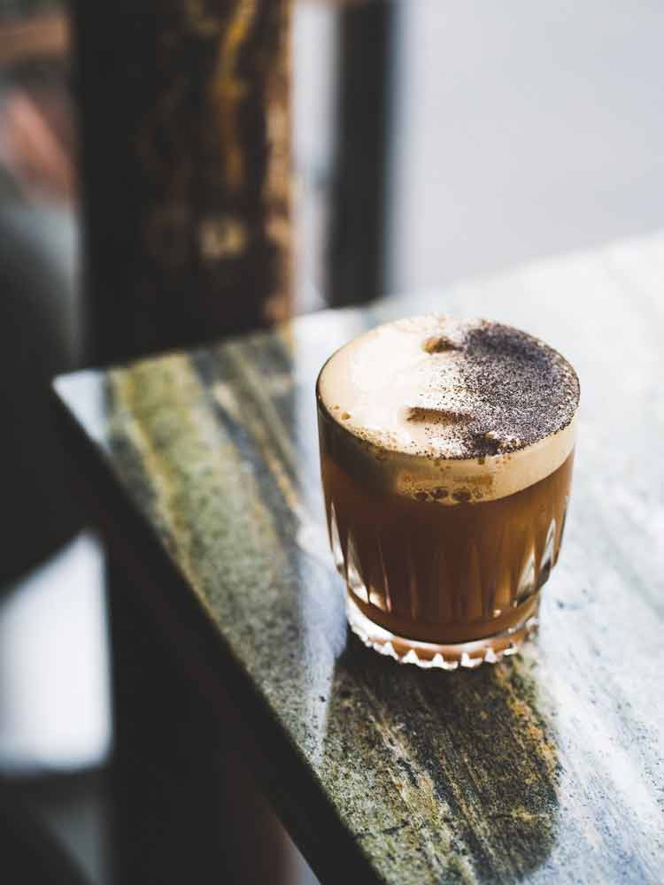 cocktail-bar-di-parigi-Dirty-Lemon-3