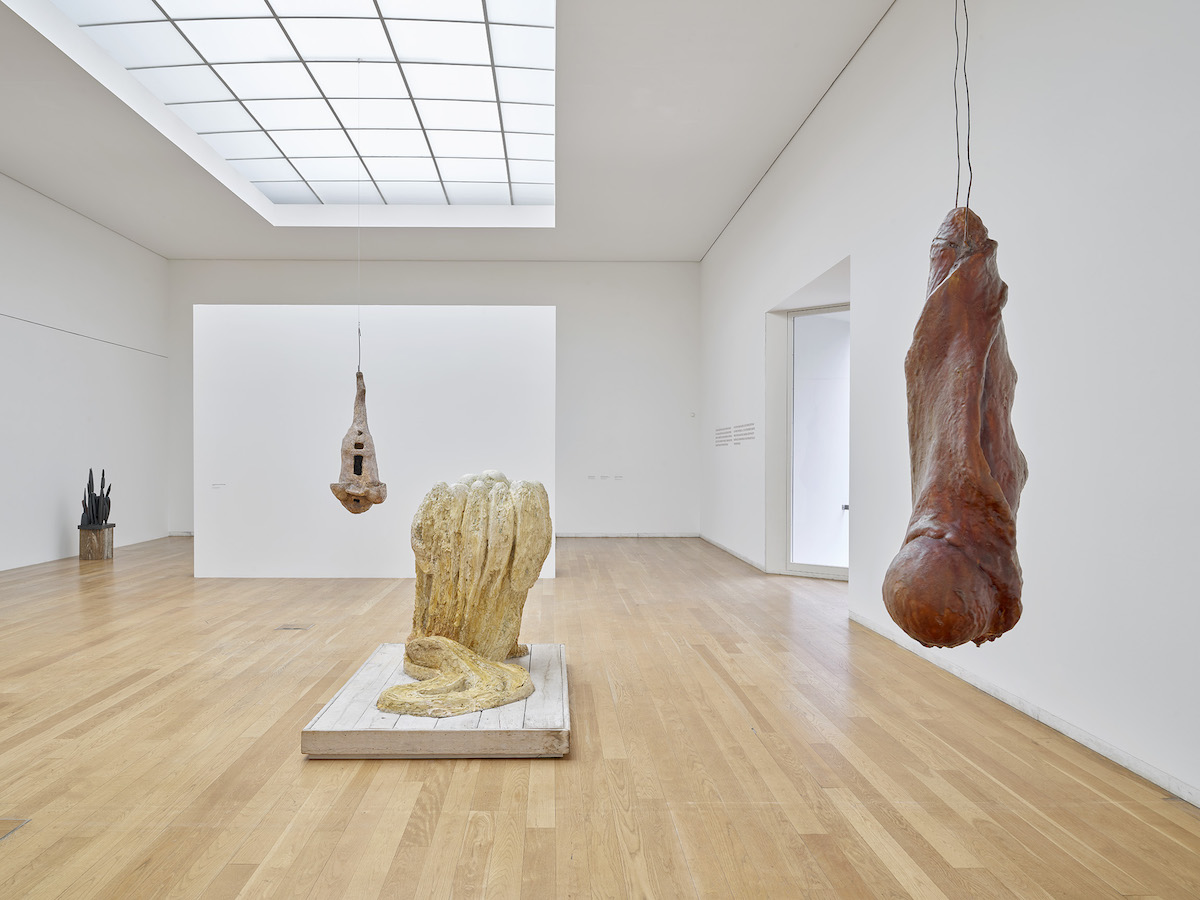 Louise Bourgeois. To Unravel a Torment - Exhibition views@courtesy of Serralves by Filipe Braga