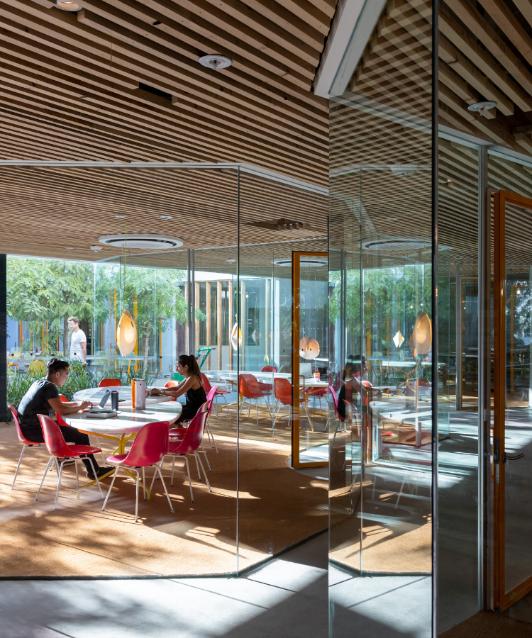 SH Hollywood SCA 1459