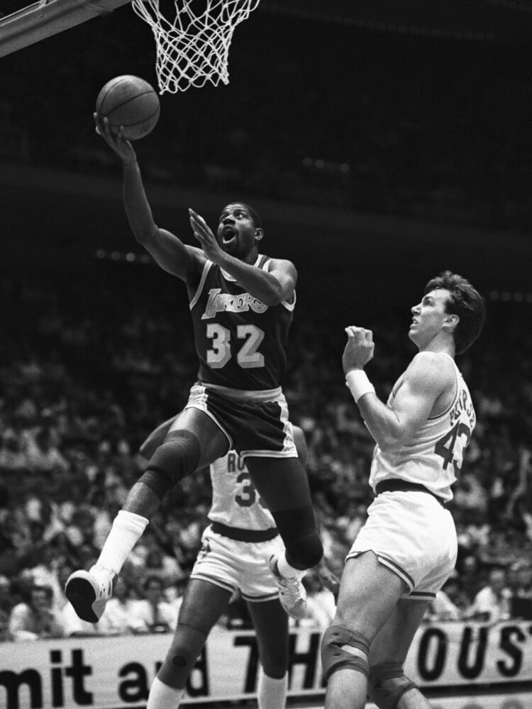 Earvin "Magic" Johnson Playing for Points