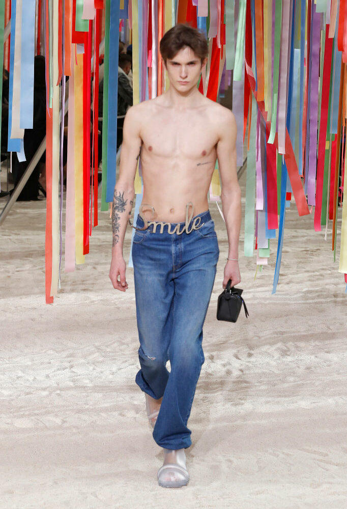 Loewe : Runway - Paris Fashion Week - Menswear F/W 2022-2023 Loewe fw 2022/23