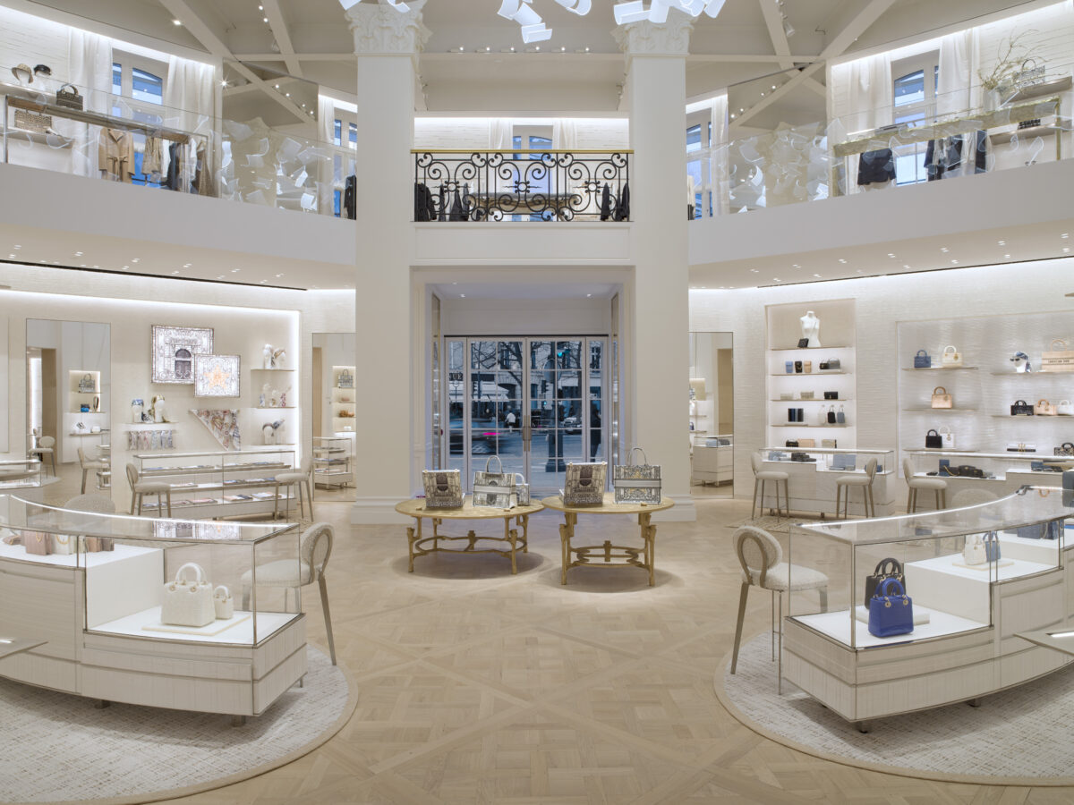 DIOR 30 MONTAIGNE BOUTIQUE © Kristen Pelou 1