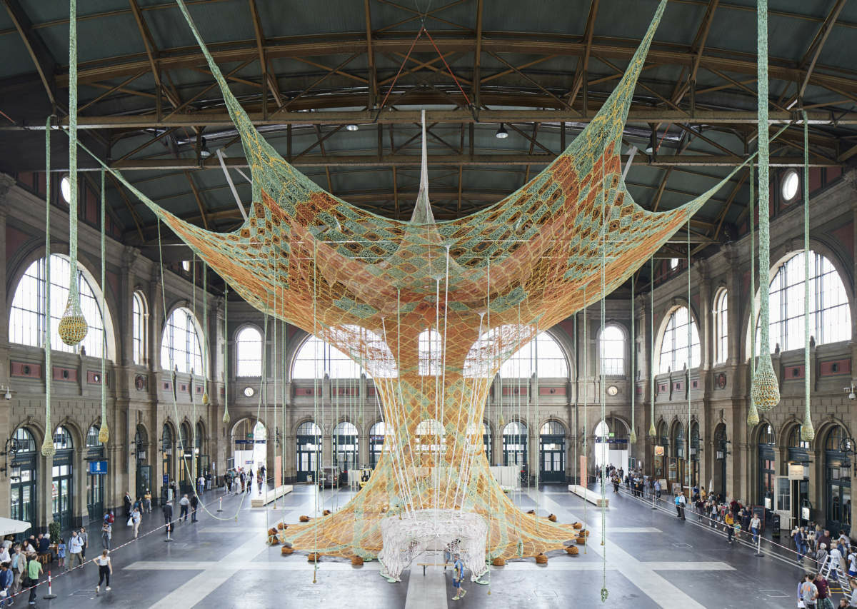 Ernesto Neto, Gaia Mother Tree, 2018, installation at Zurich Grand Central Station. Photo Mark Niedermann