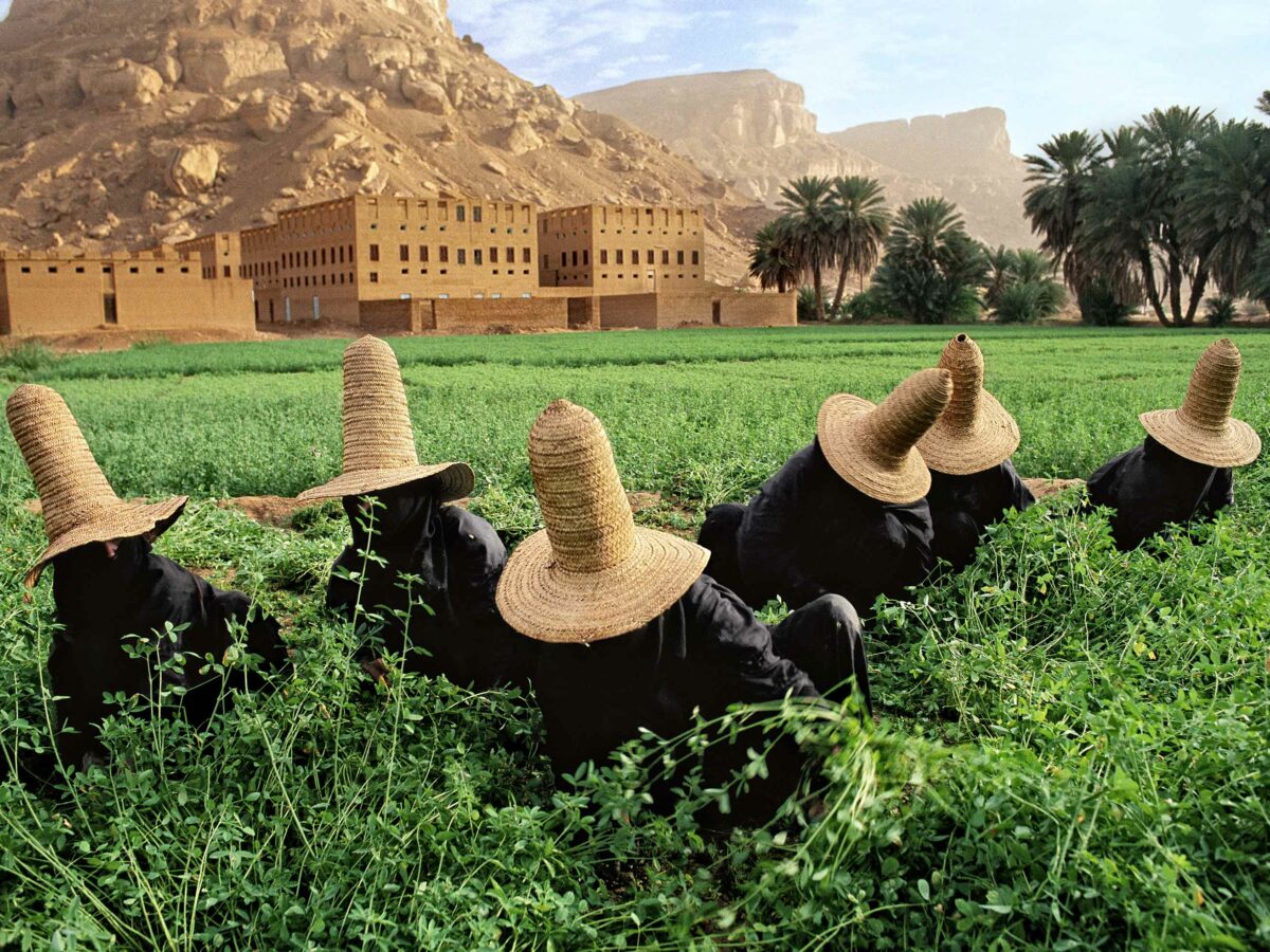 Steve McCurry Icon Magazine