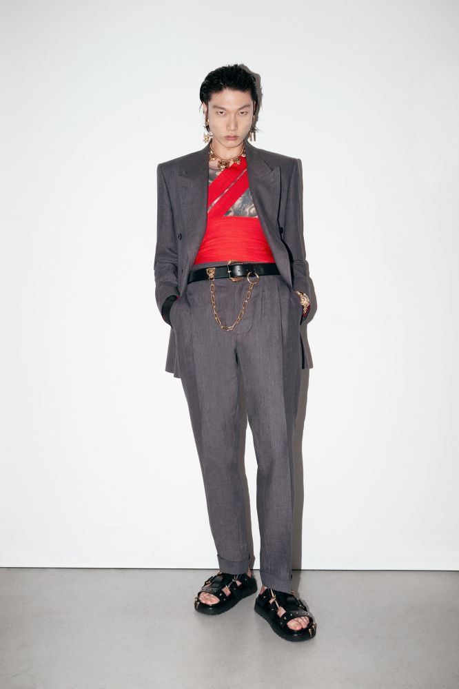 tendenza-completi-da-uomo-moda-uomo-primavera-estate-2022-foto-look-sfilate-icon-magazine11