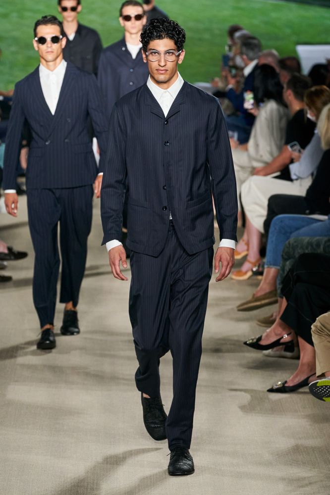 tendenza-completi-da-uomo-moda-uomo-primavera-estate-2022-foto-look-sfilate-icon-magazine4