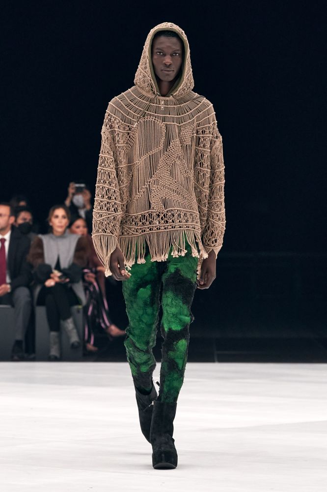tendenza-maglia-moda-uomo-primavera-estate-2022-foto-look-sfilate-icon-magazine4