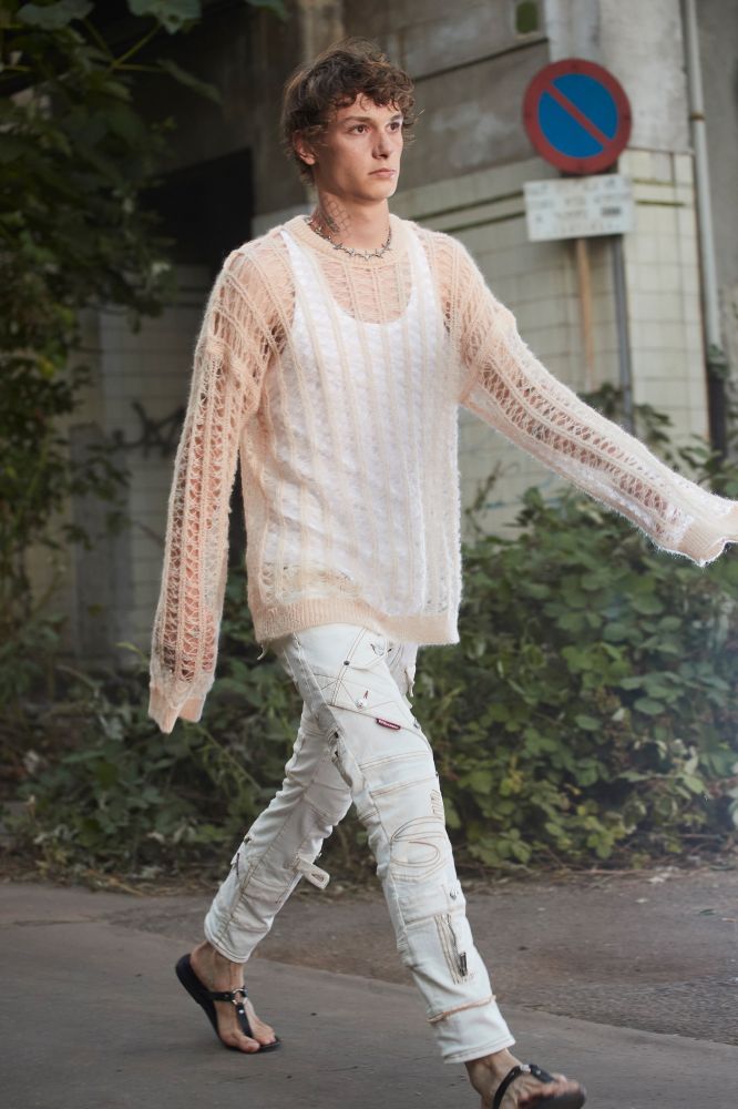tendenza-maglia-moda-uomo-primavera-estate-2022-foto-look-sfilate-icon-magazine6