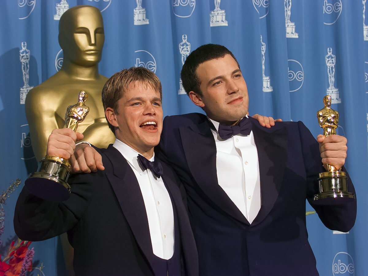 Winner Ben Affleck Matt Damon at Academy Awards 1998