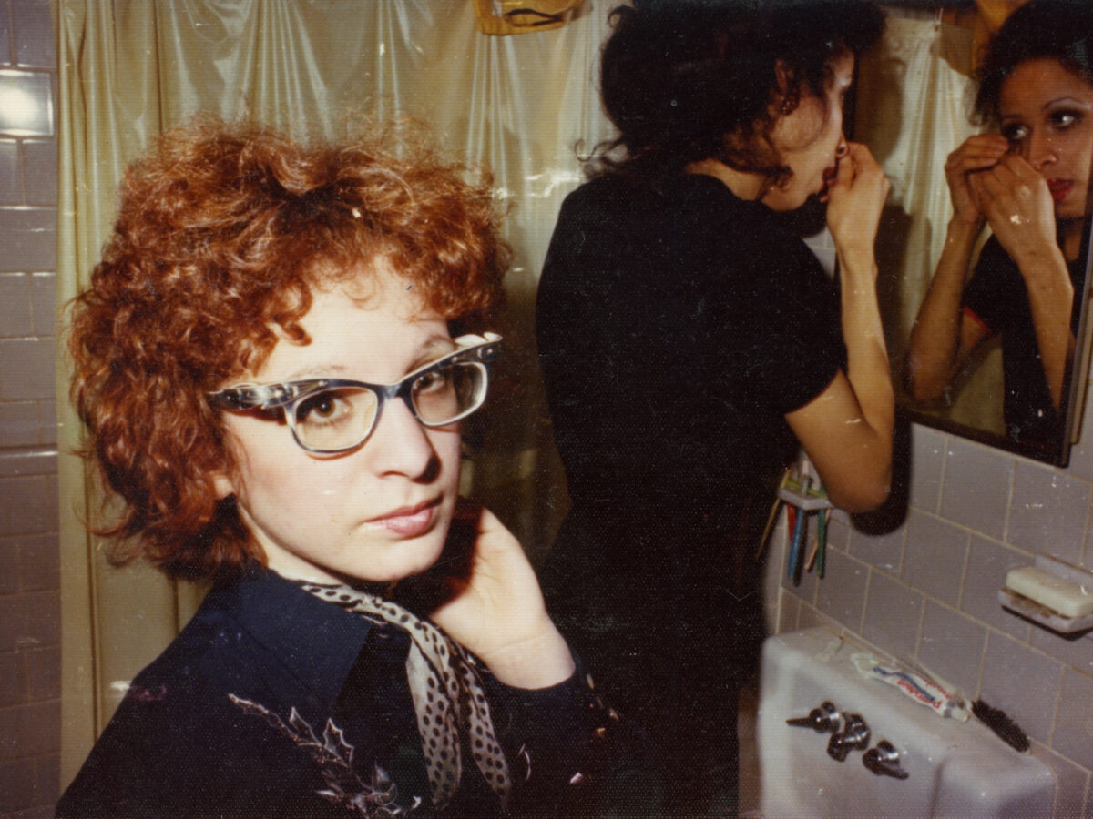 71319-ALL_THE_BEAUTY_AND_THE_BLOODSHED_-_Nan_Golding__Credits_Nan_Goldin_