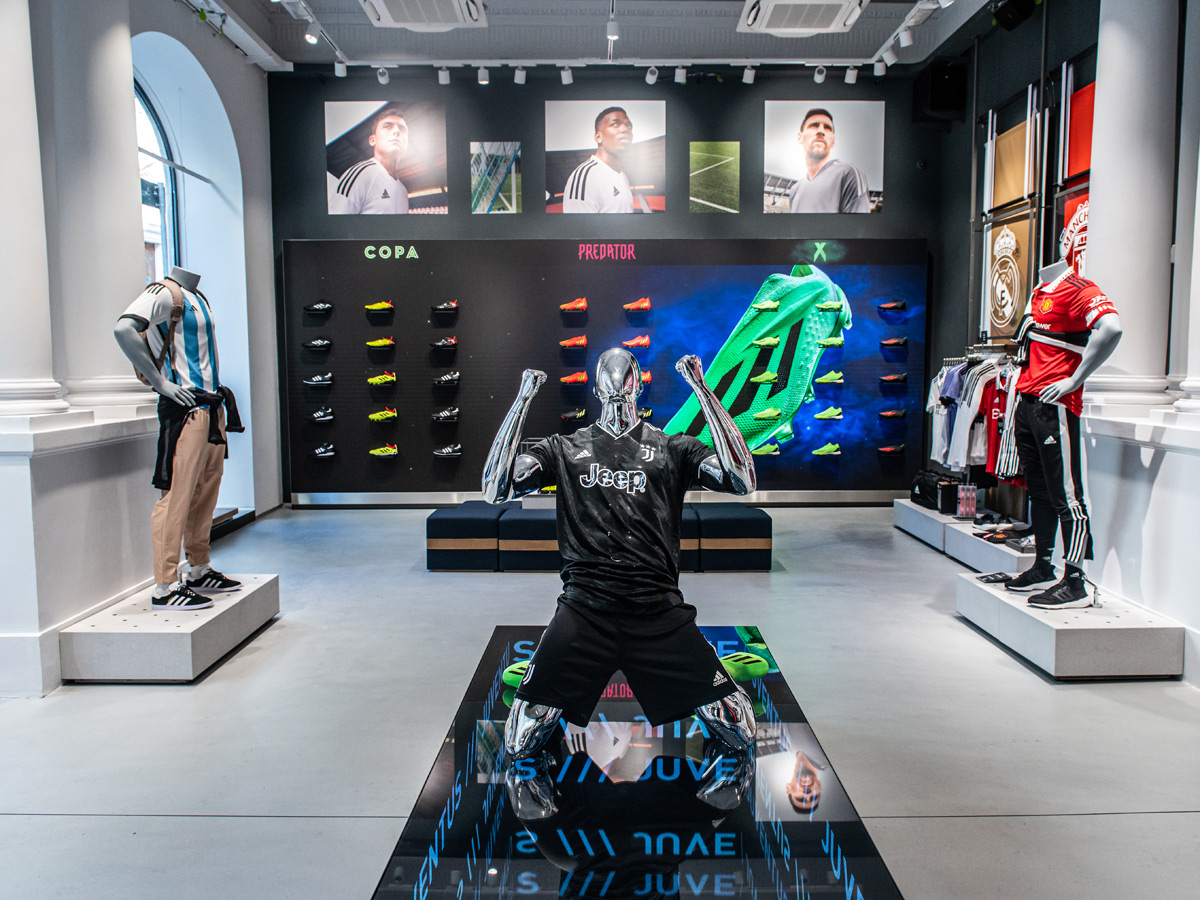 Il nuovo negozio Adidas di Roma