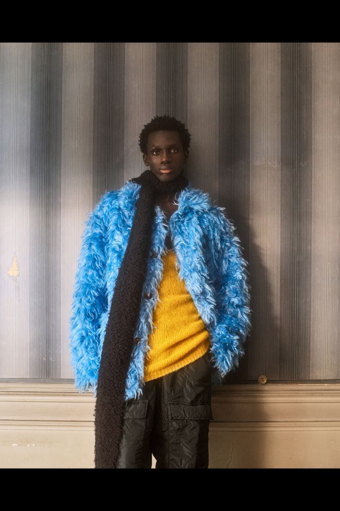 Dries Van Noten la collezione moda uomo Autunno Inverno 2022-23