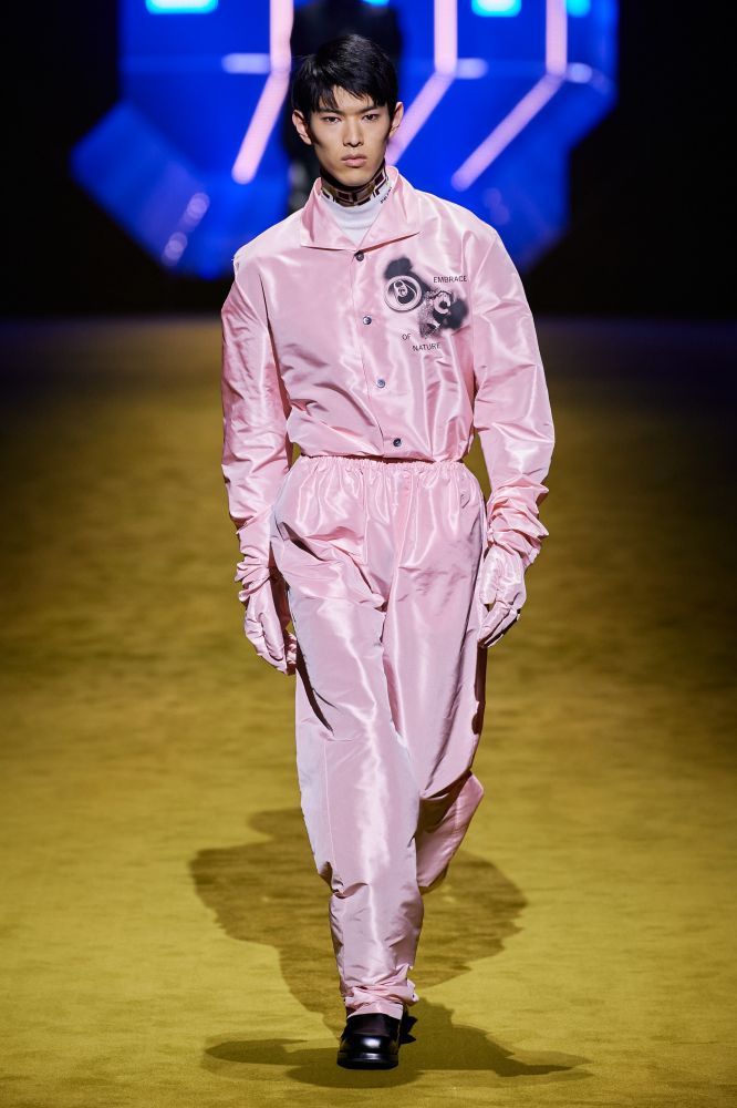 Prada la collezione moda uomo Autunno Inverno 2022-23