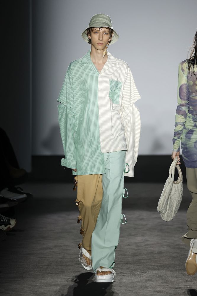 Martín Across la sfilata Spring Summer 2023