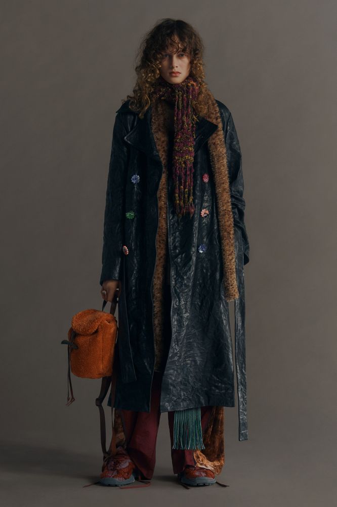 Acne Studios la collezione moda uomo autunno inverno 2022-23