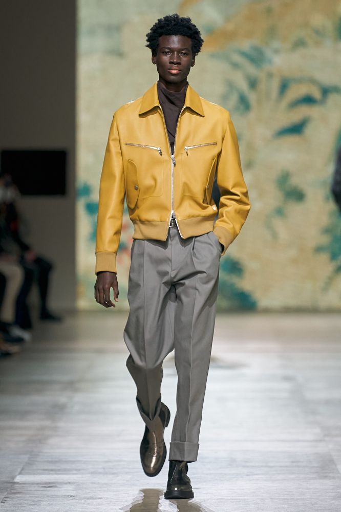 Hermès la sfilata moda uomo autunno inverno 2022-23