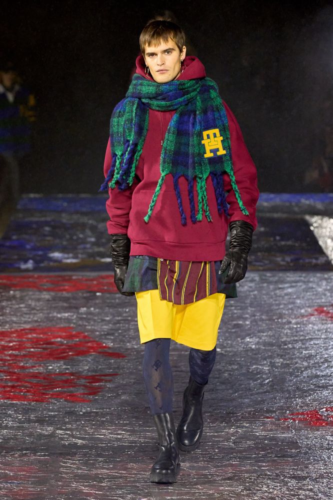 Tommy Hilfiger la sfilata autunno inverno 2022